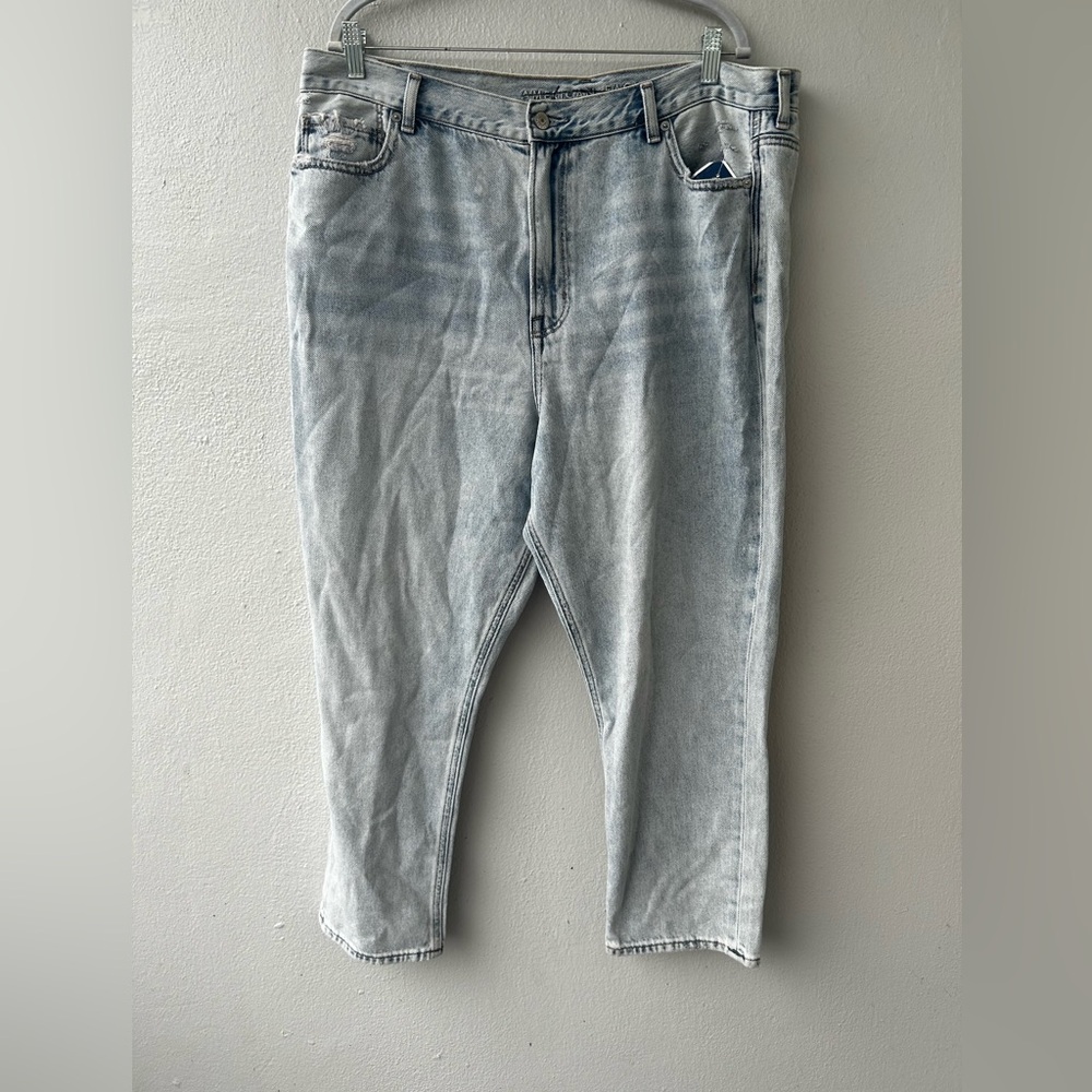 American eagle jean mom jean